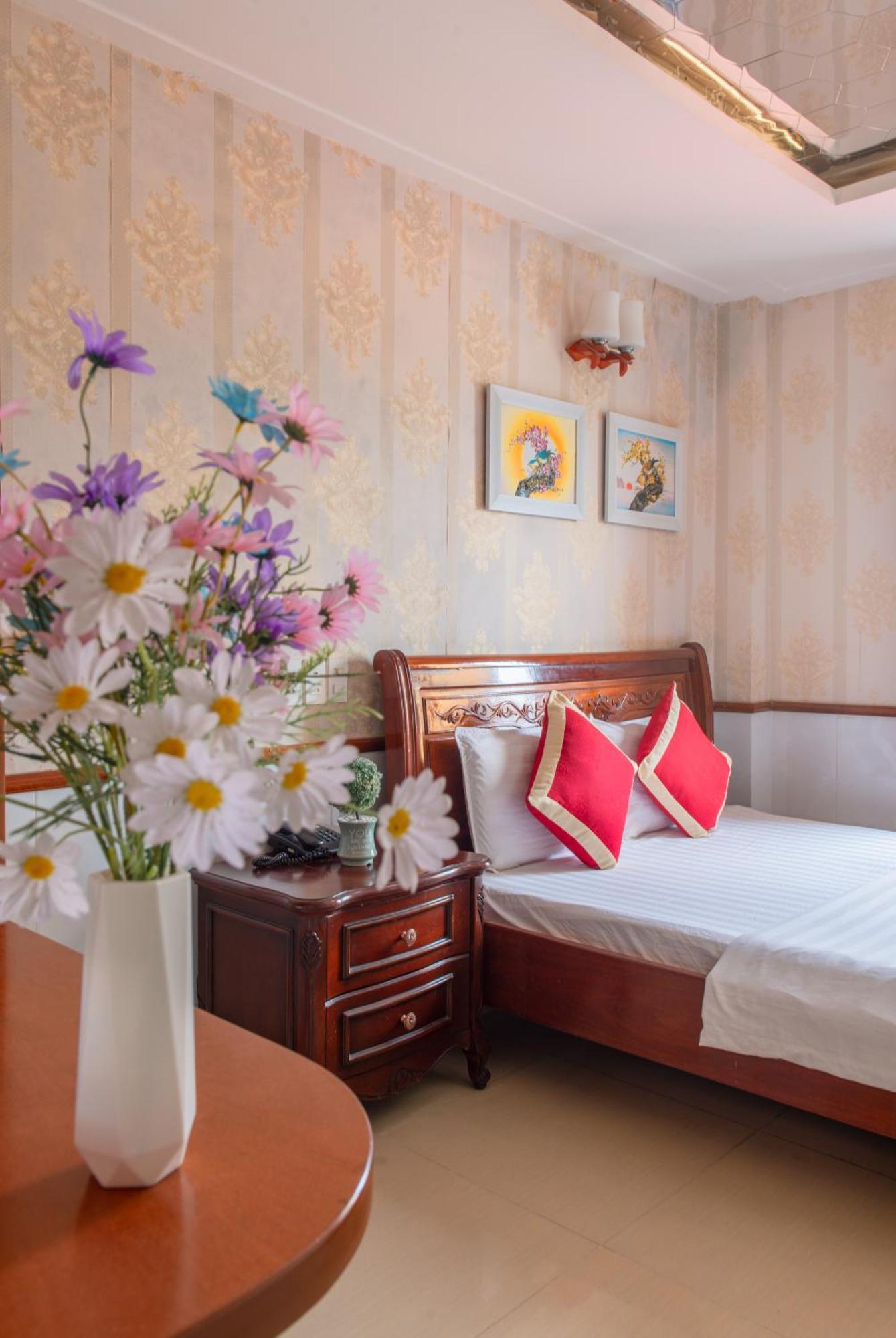 Hotel Nhu Y 2 Ciudad Ho Chi Minh  Exterior foto